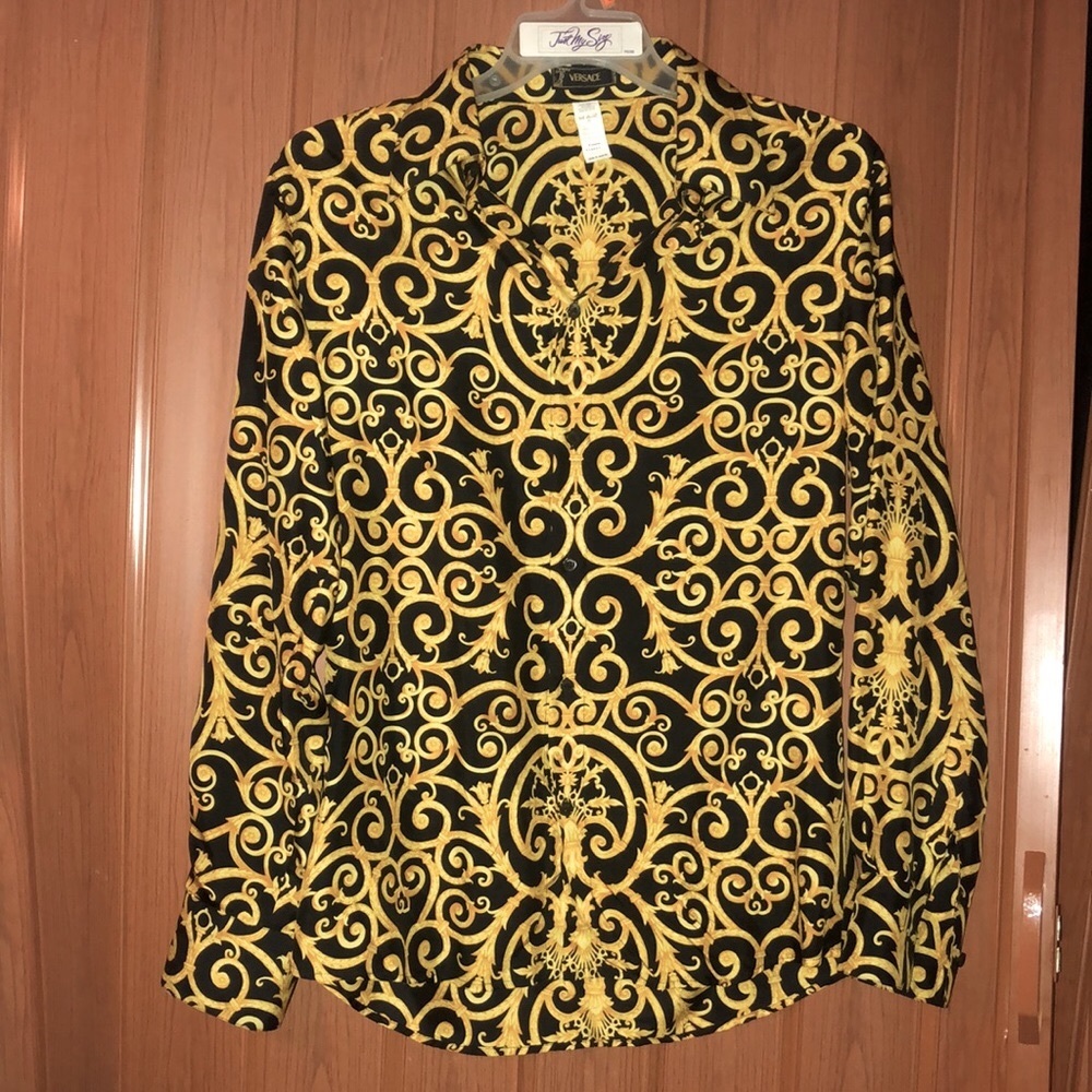 ✨Versace silk shirt✨